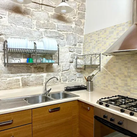 Dimora Loconte Trani